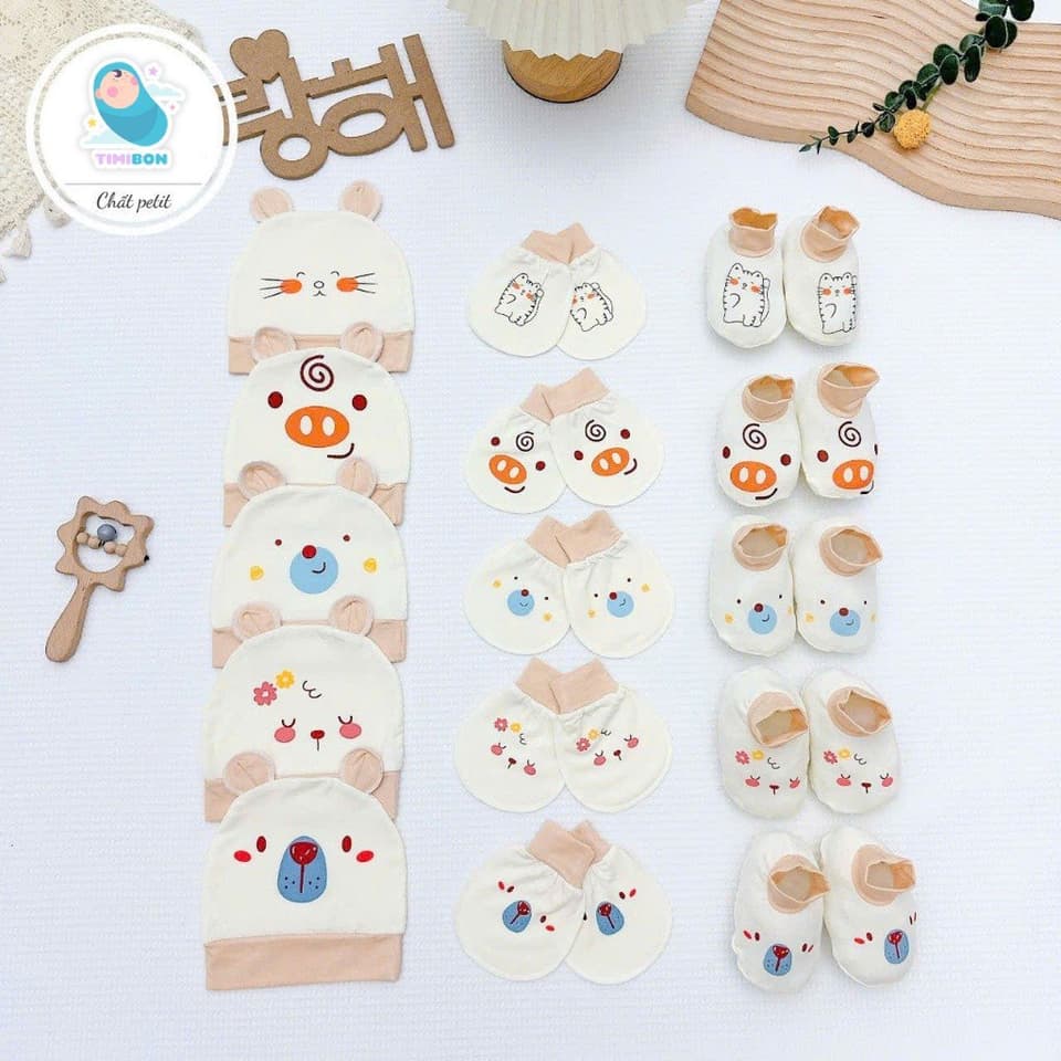 Set 3 Món Sơ Sinh ( Mũ - Bao Tay - Bao Chân ) Kem Pha Cổ Nâu Chất Petit Siêu Mềm Cho Bé Yêu