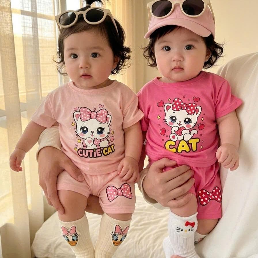 Bộ Đồ Con Mèo Cho Bé Gái Chất Cotton Co Giãn Thoải Mái Từ 8 Đến 18kg DV065 - ảnh 2