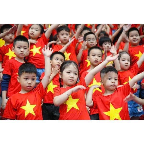 Áo thun đỏ sao vàng trẻ em cho bé trai và bé gái từ 10-55kg DV002 - ảnh 5