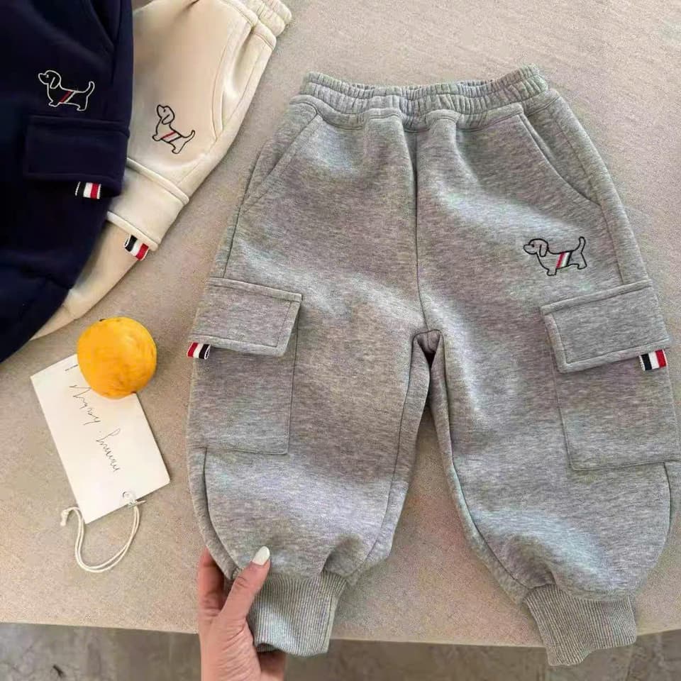 Quần nỉ túi hộp thêu hình chó đáng yêu cho bé trai từ 9-25kg DV007 - ảnh 8