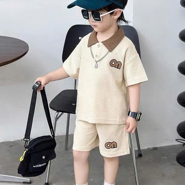 Bộ cộc tay cổ bẻ thêu chữ co giãn 4 chiều cho bé trai từ 8-18kg DV018 - ảnh 9