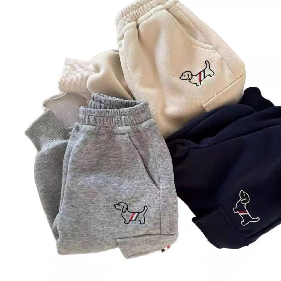 Quần nỉ túi hộp thêu hình chó đáng yêu cho bé trai từ 9-25kg DV007 - ảnh 7